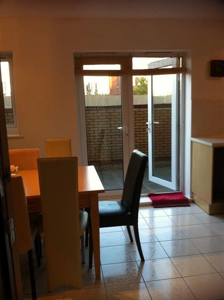 Ferienwohnung Tiger Bay House Cardiff Exterior foto